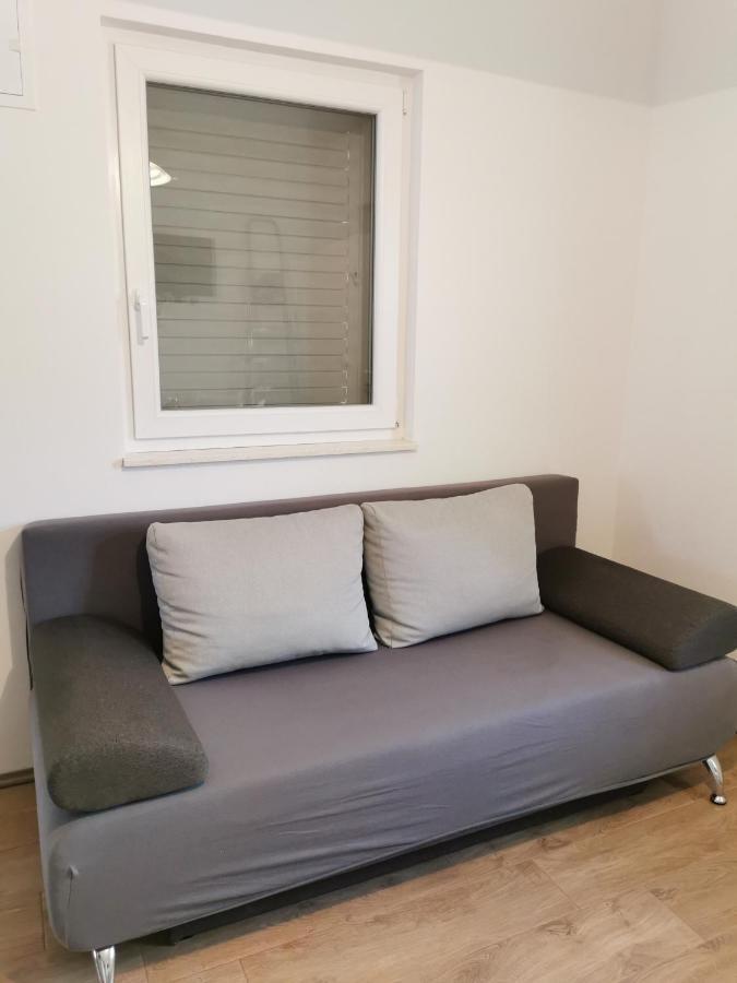 Apartmani Kronjac Milna  Eksteriør bilde